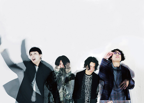 主題歌は感覚ピエロ