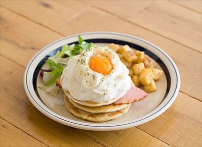 エッグスンシングス梅田茶屋町店
