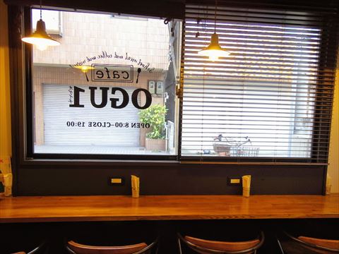 cafe OGU1 座席
