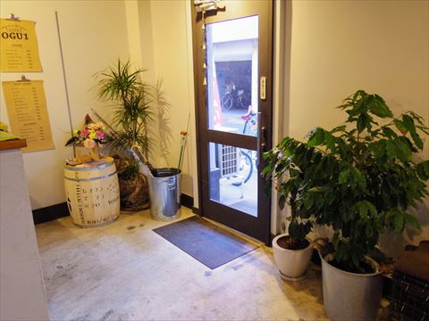 cafe OGU1 店内