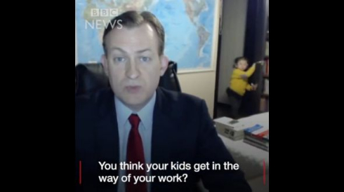 BBC ニュース 生放送 子供 乱入 インタビュー