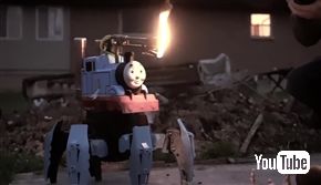 “多脚機関車トーマス”ラジコンを自作した海外ユーチューバーが登場　「純粋に火炎放射とカオスを生み出すことに特化させた」