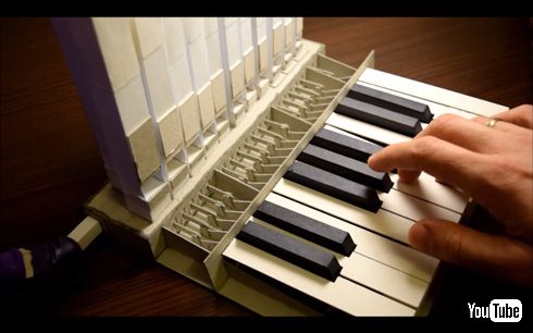 電子音のようにも聞こえる不思議な音色 紙と風船で自作したオルガンの