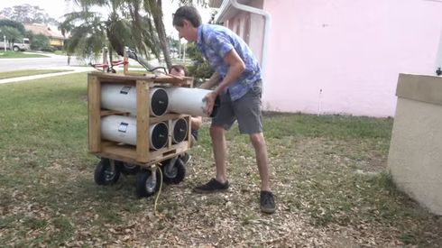 スイカ　2万ボルト　電圧　爆発