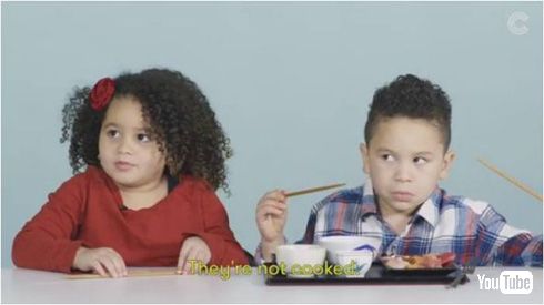 アメリカ人の子どもに和食食べさせてみた