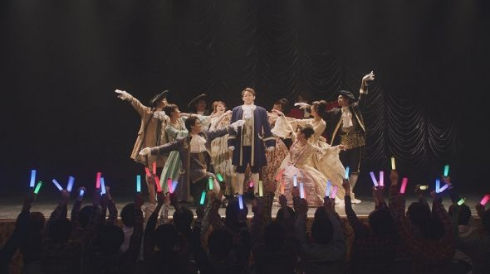 山本耕史「ミュージカルなのにハイテンション」オタ芸