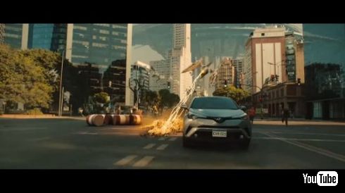 トヨタ C-HR CM コラボ 原哲夫 大友克洋 ストII トミカ