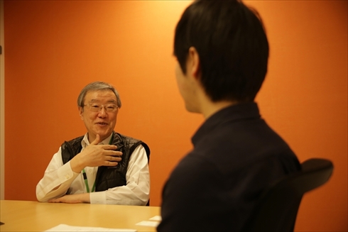 ライフネット生命出口会長高野りょーすけ