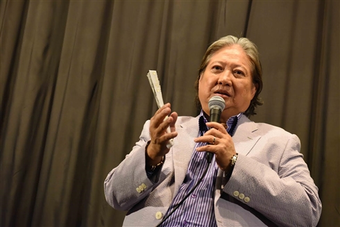 サモ・ハン20年ぶりの監督・主演作「おじいちゃんはデブゴン」5月公開！　タイトル秘話を配給に聞いた