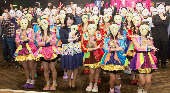 坂本真樹教授と仮面女子