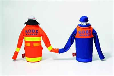 猫さんのつめとぎ付き消防車