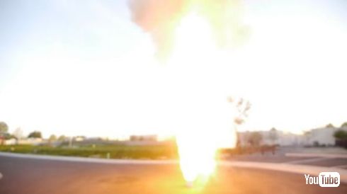 iPhone 7 Red 火薬 脆弱性