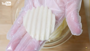 波型に切ったじゃがいも