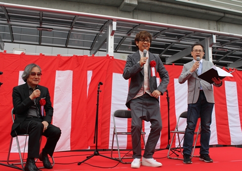 ヤッターワン・モニュメント除幕式