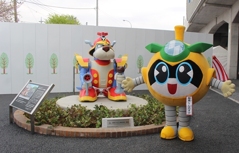 ヤッターワン・モニュメント除幕式