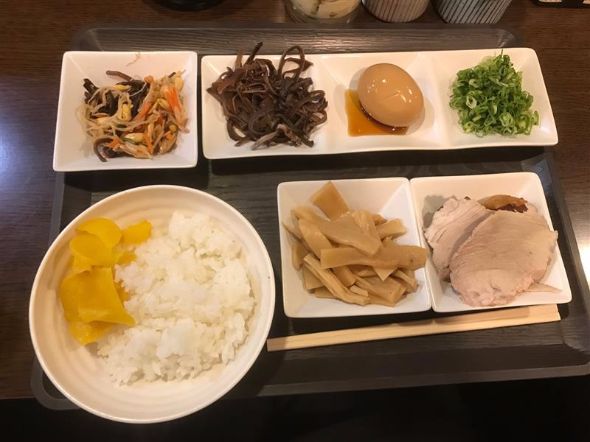 ラーメンビュッフェ