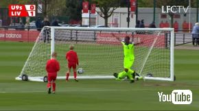 リヴァプール 2人VS30人 子供 U9s ジニ コウチーニョ サッカー