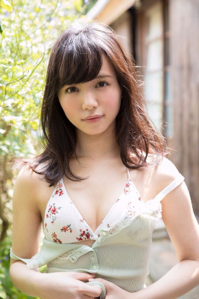 山根千佳　週刊プレイボーイ