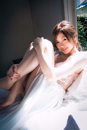 白石麻衣　グラビア