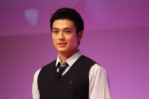 新田真剣佑さん