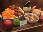 ジブリ美術館で「ジブリ飯」の企画展　内覧会でさっそくお腹いっぱい見てきた