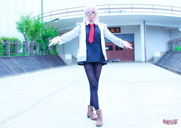 出迎えてくれるマシュ