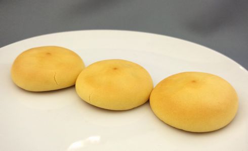 通りもん　セブン　ミルク餡まん　近い