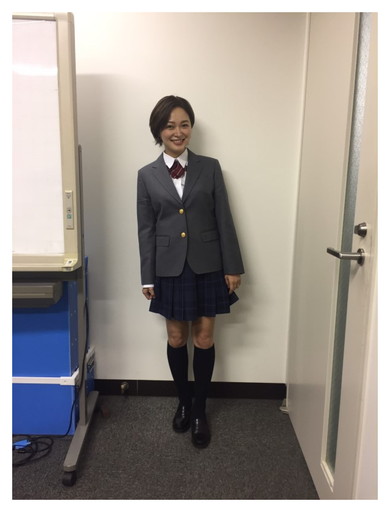 4児の母・市井紗耶香が学生服姿を公開