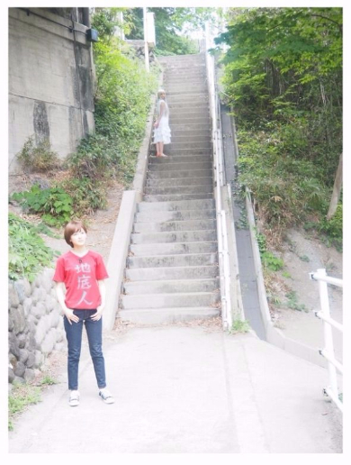 足立梨花　コスプレ