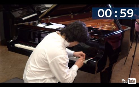 「ピアノ高速連打」の世界ギネス記録