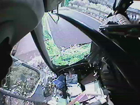 東名高速観光バス事故