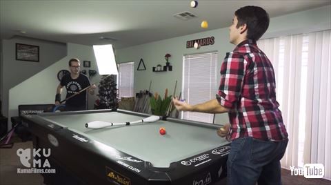 ジャグリング＋ビリヤード