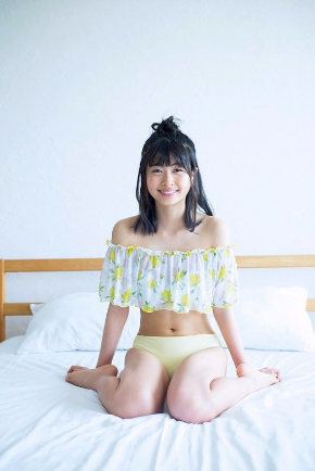 松岡はな　グラビア