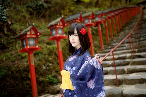 浴衣型パジャマ「らく浴衣」