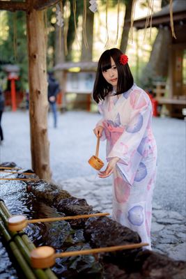 浴衣型パジャマ「らく浴衣」