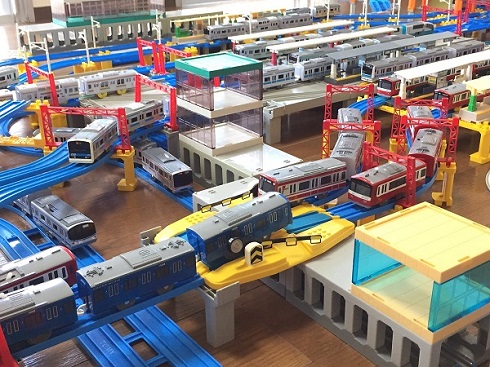 プラレール　横浜駅