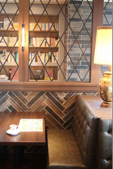 本と珈琲 梟書茶房 エソラ 池袋 カフェ