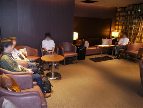 VR結婚式　二次元　本物　式場　hibiki works　新妻LOVELY×CATION