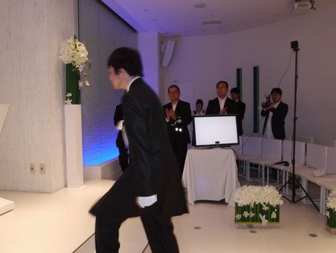 VR結婚式　二次元　本物　式場　hibiki works　新妻LOVELY×CATION