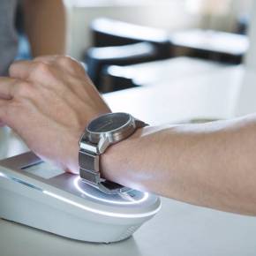 wrist 電子マネー搭載　バンド　腕時計