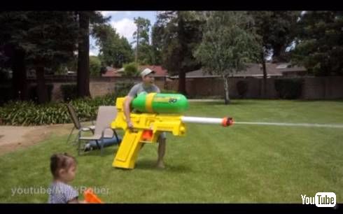 元NASAエンジニアの巨大水鉄砲