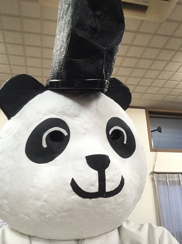 パンダ　宮司　神社　有鹿神社