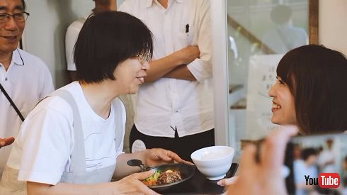 注文をまちがえる料理店