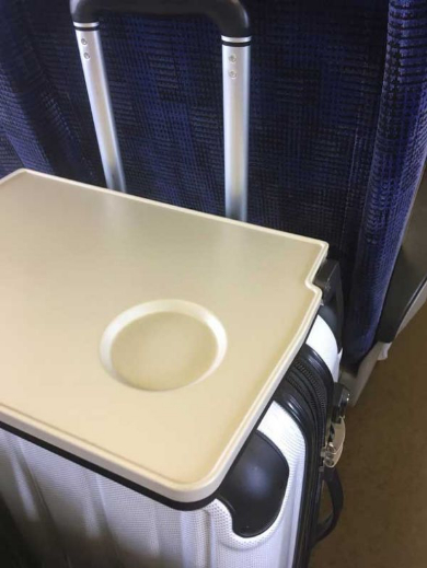 新幹線 スーツケース 固定 方法