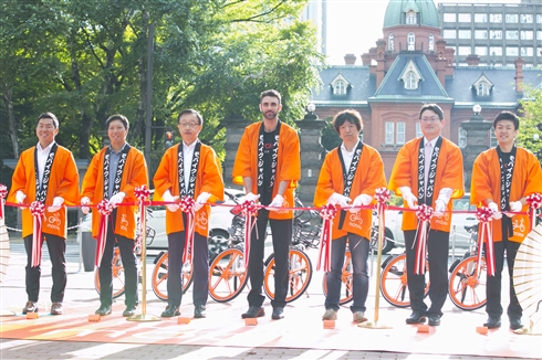 スマホアプリで乗り捨てできるレンタサイクル「Mobike」が日本上陸！　セイコーマートなどと連携