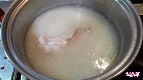ねとめし 夏 おいしい レシピ 夏バテ 鳥 鶏 肉 おかゆ 鶏がゆ