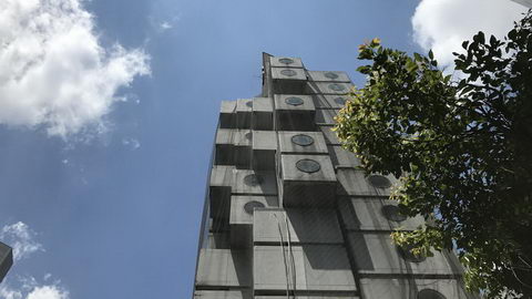 中銀カプセルタワービル