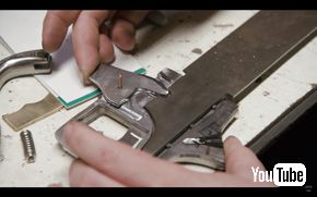 進撃の巨人「スナップブレード」を米国の鍛冶職人が再現