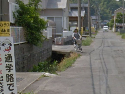 ストリートビュー 事故 衝撃の瞬間