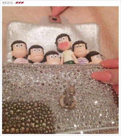 叶姉妹叶 美香 おそ松さん キュートルッキングガイ